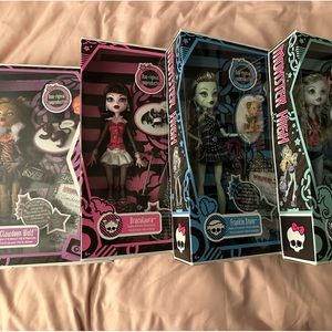 Monster High Creeproductions All 4 dolls